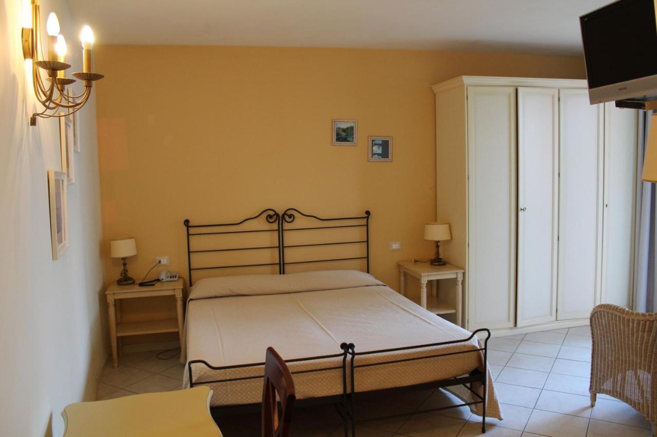 Villa Elite Resort Limone sul Garda Luaran gambar