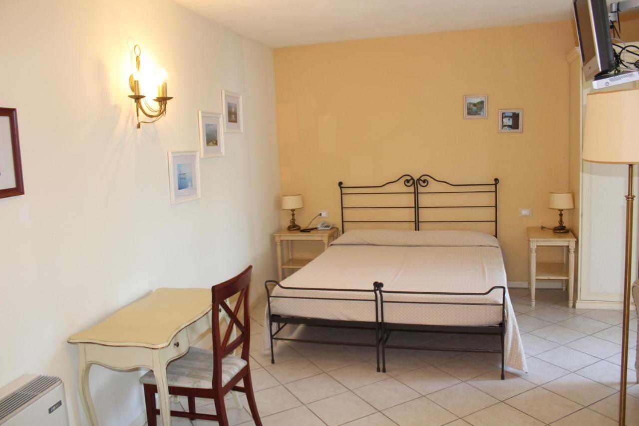 Villa Elite Resort Limone sul Garda Luaran gambar
